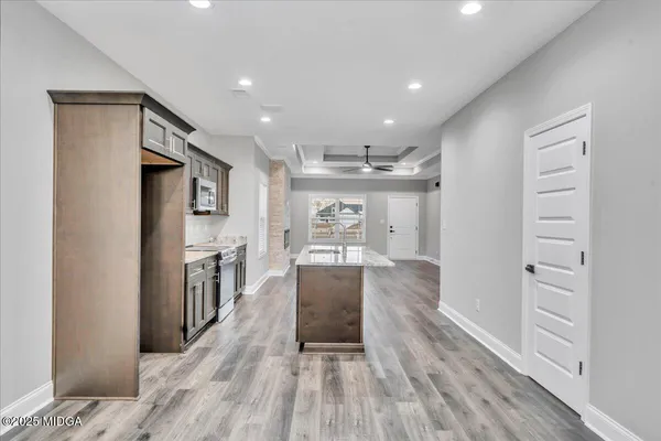 $294,400 | 212 Eric Court, Byron, GA 31008