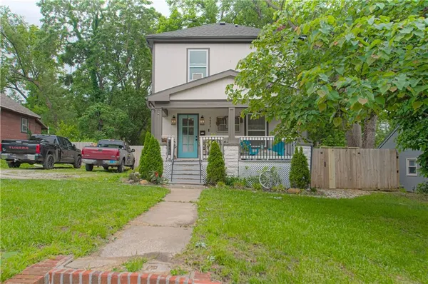 $324,950 | 5431 Klamm Road, Kansas City, KS 66106