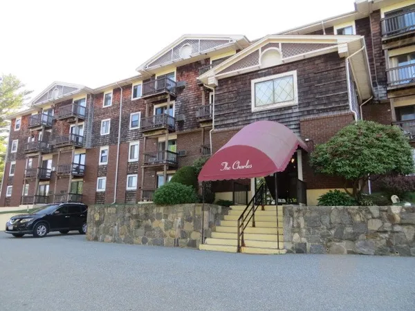 $239,900 | 1190 Charles Street, Unit 63, North Providence, RI 02904