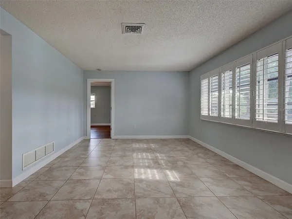 $439,000 | 1337 Whispering Lane, Venice, FL 34285