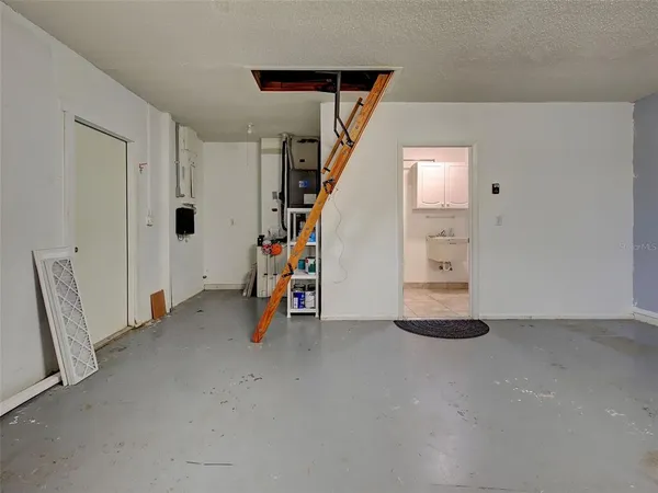$439,000 | 1337 Whispering Lane, Venice, FL 34285
