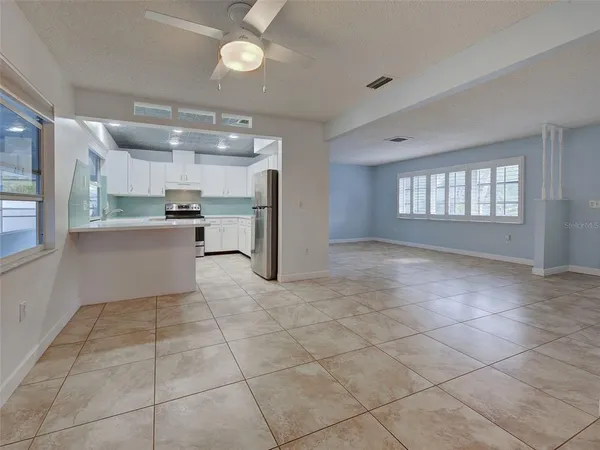 $439,000 | 1337 Whispering Lane, Venice, FL 34285