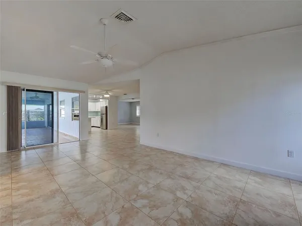 $439,000 | 1337 Whispering Lane, Venice, FL 34285