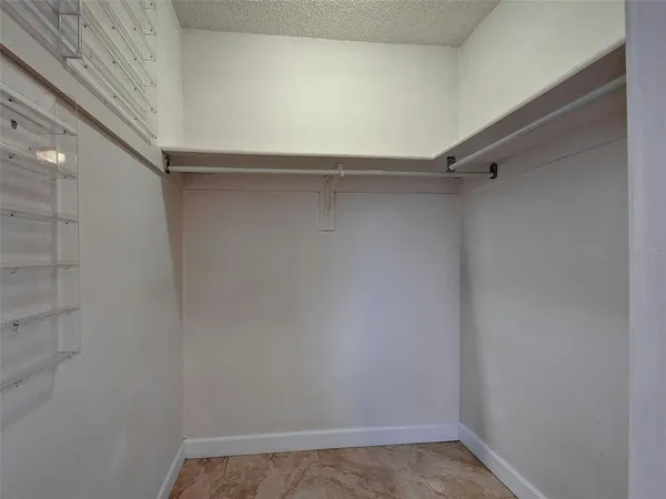 $439,000 | 1337 Whispering Lane, Venice, FL 34285