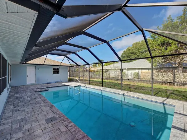 $439,000 | 1337 Whispering Lane, Venice, FL 34285