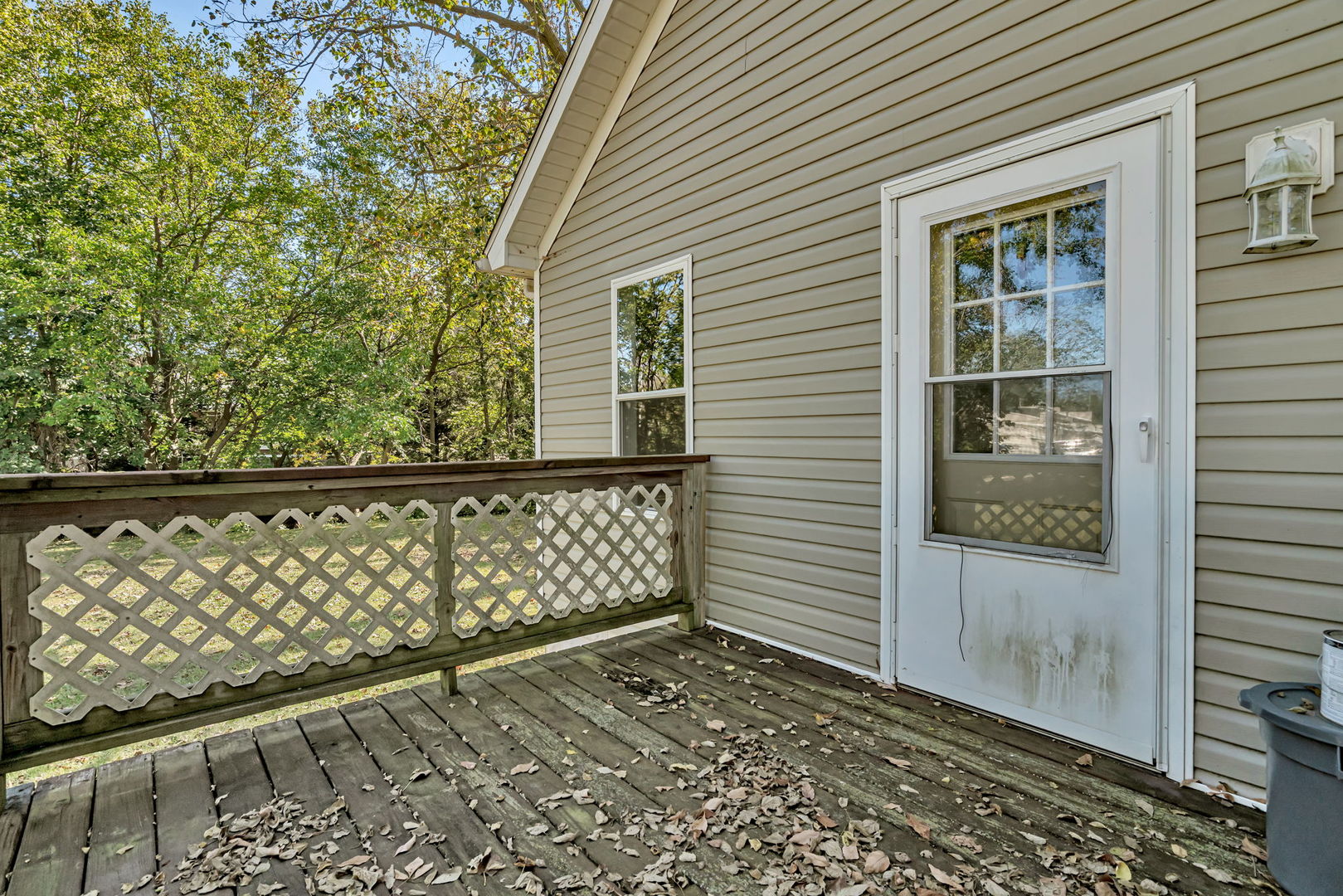 212 East Chippewa Street Dwight, IL 60420 - Photo 28 of 32 a view of a wooden fence