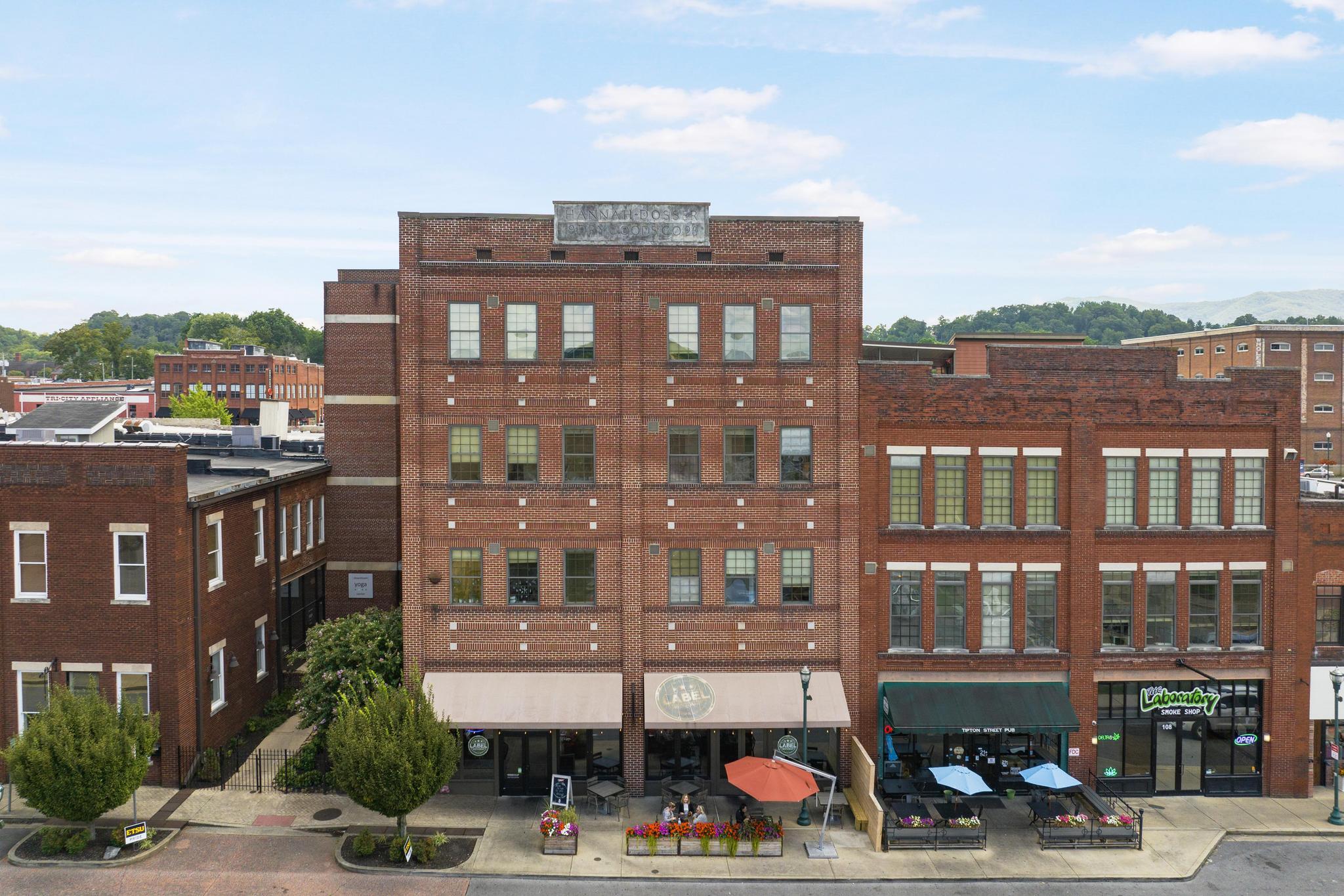 116 Tipton Street, Unit 212 Johnson City, TN 37604 - Photo 16 of 21 DJI_0209 (1)