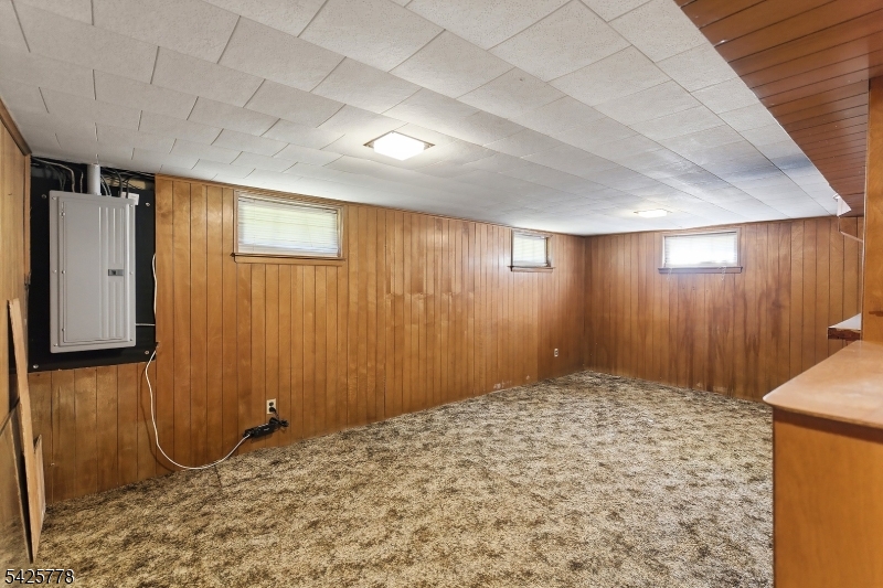 38 Atkins Terrace East Rutherford, NJ 07073 - Photo 32 of 37