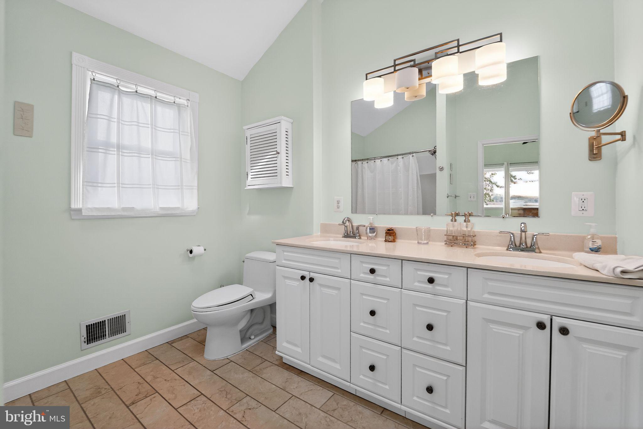 1400 Burke Road Baltimore, MD 21220 - Photo 30 of 48