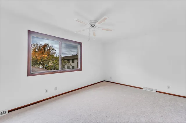 $210,000 | 5740 Cambridge Lane, Unit 1, Mount Pleasant, WI 53406