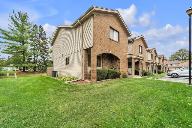 $210,000 | 5740 Cambridge Lane, Unit 1, Mount Pleasant, WI 53406