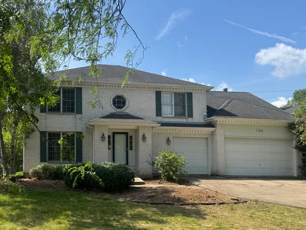 $4,000 | 1108 Hollingswood Avenue, Naperville, IL 60564