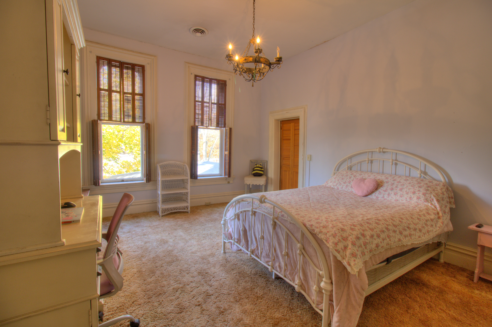 402 West Lincoln Way Morrison, IL 61270 - Photo 41 of 43 a bedroom with a bed table and window