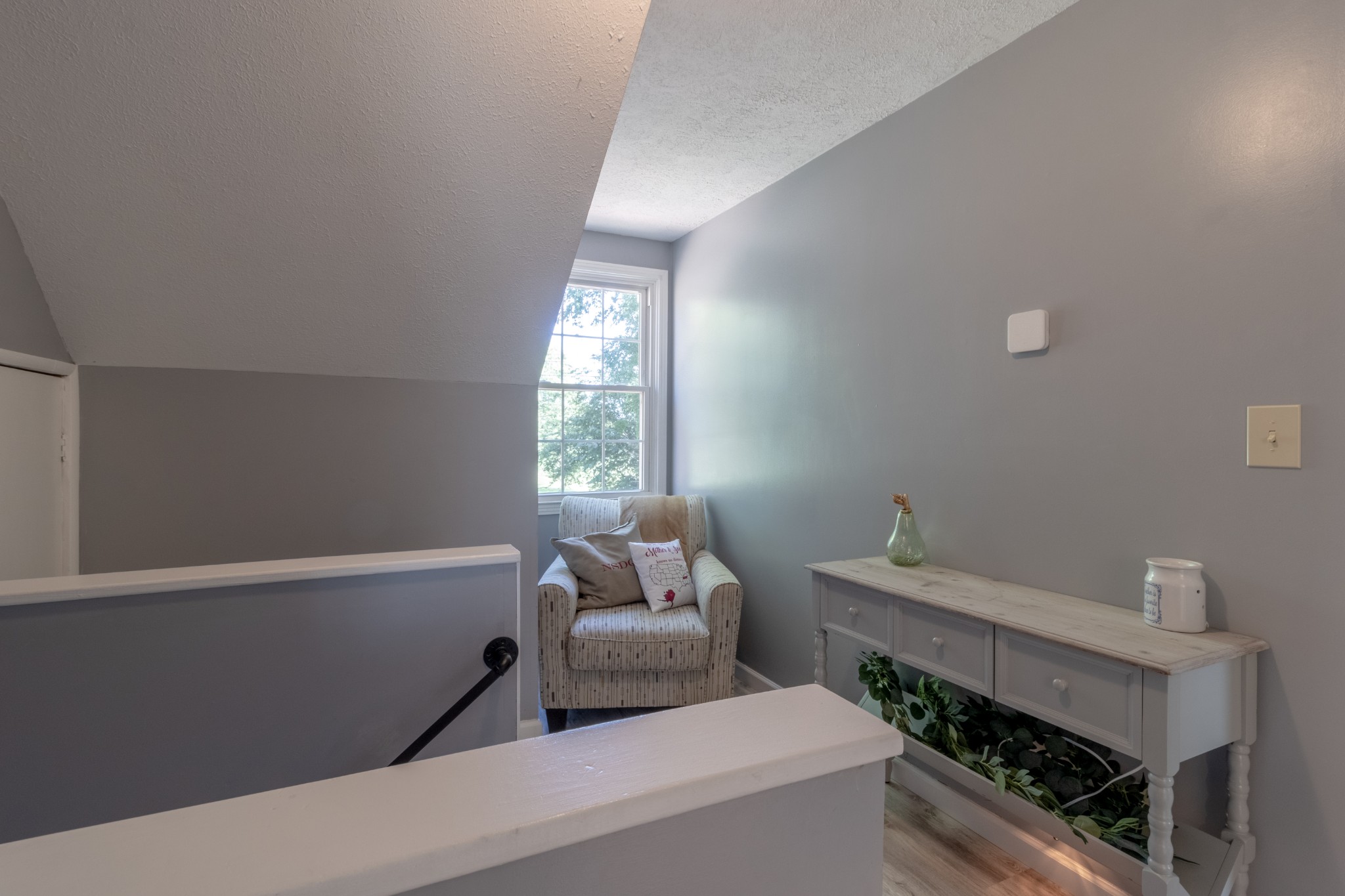 1002 Rossview Road Clarksville, TN 37043 - Photo 17 of 25 Gallery Image 17