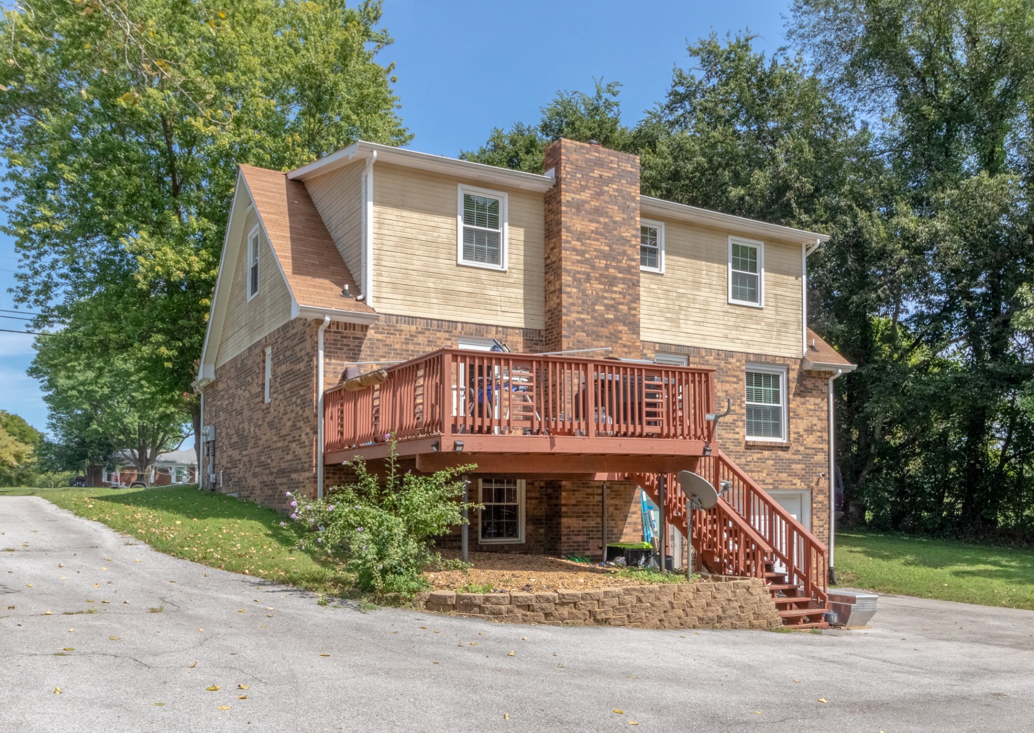 1002 Rossview Road Clarksville, TN 37043 - Photo 24 of 25 Gallery Image 24