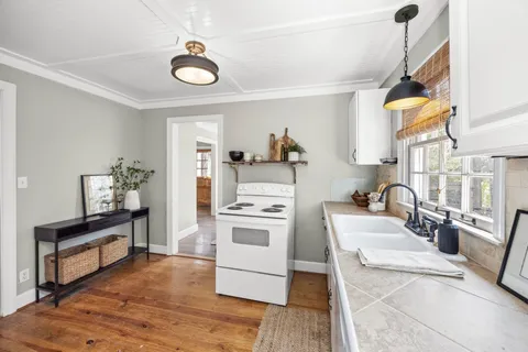 $1,300,000 | 4706 Elkins Avenue, Nashville, TN 37209