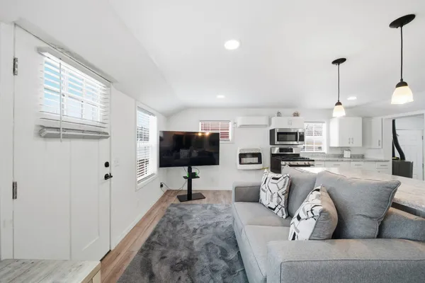 $159,900 | 4026 Donnely Road, Jackson, MI 49201