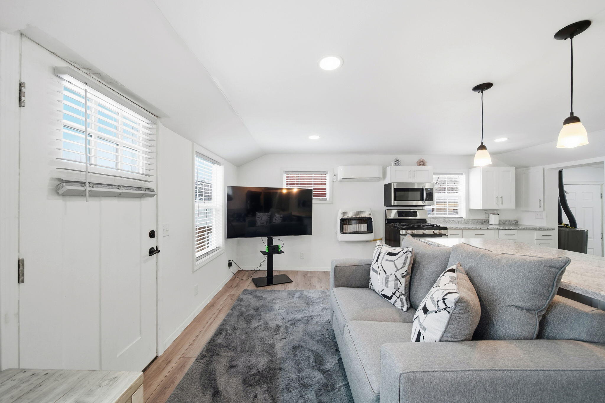 4026 Donnely Road Jackson, MI 49201 - Photo 11 of 33 4026 Donnely Rd, Jackson, MI 49201