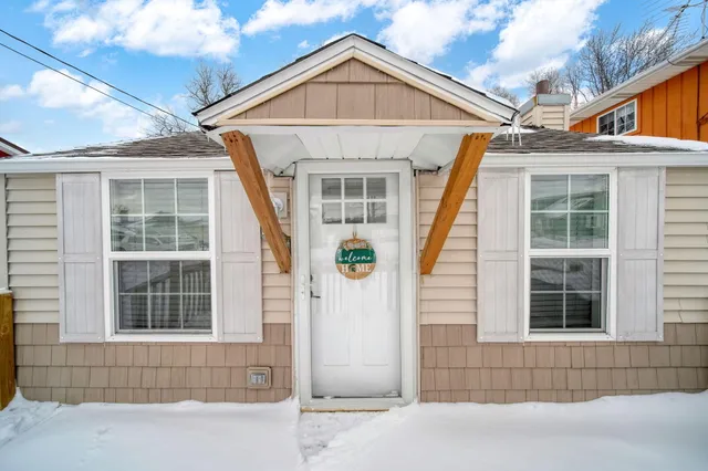 $159,900 | 4026 Donnely Road, Jackson, MI 49201