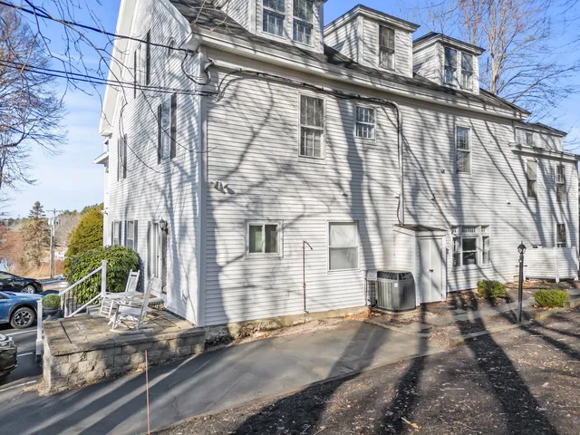 $469,000 | 60 Barrell Lane, Unit 1, York, ME 03909