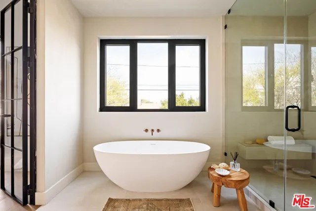 $3,595,000 | 4066 Lyceum Avenue, Los Angeles, CA 90066