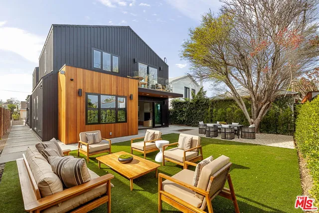 $3,595,000 | 4066 Lyceum Avenue, Los Angeles, CA 90066