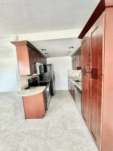 4067 Exeter Boca Raton, FL 33434 - Photo 2 of 38 Kitchen