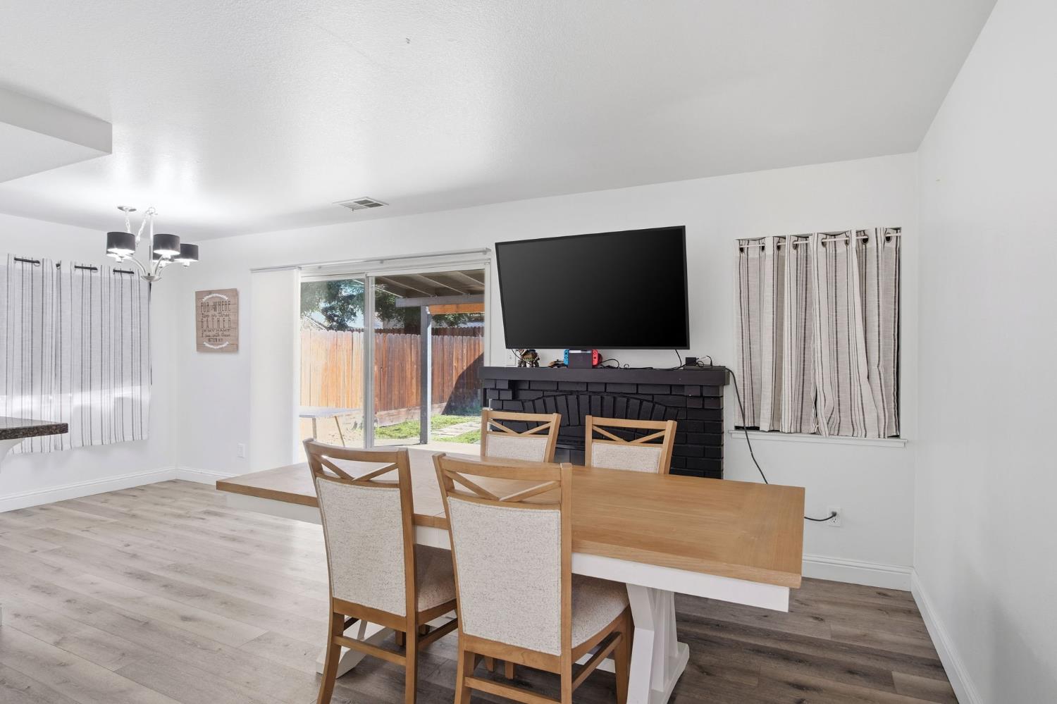 3816 Wichita Way Modesto, CA 95357 - Photo 11 of 26