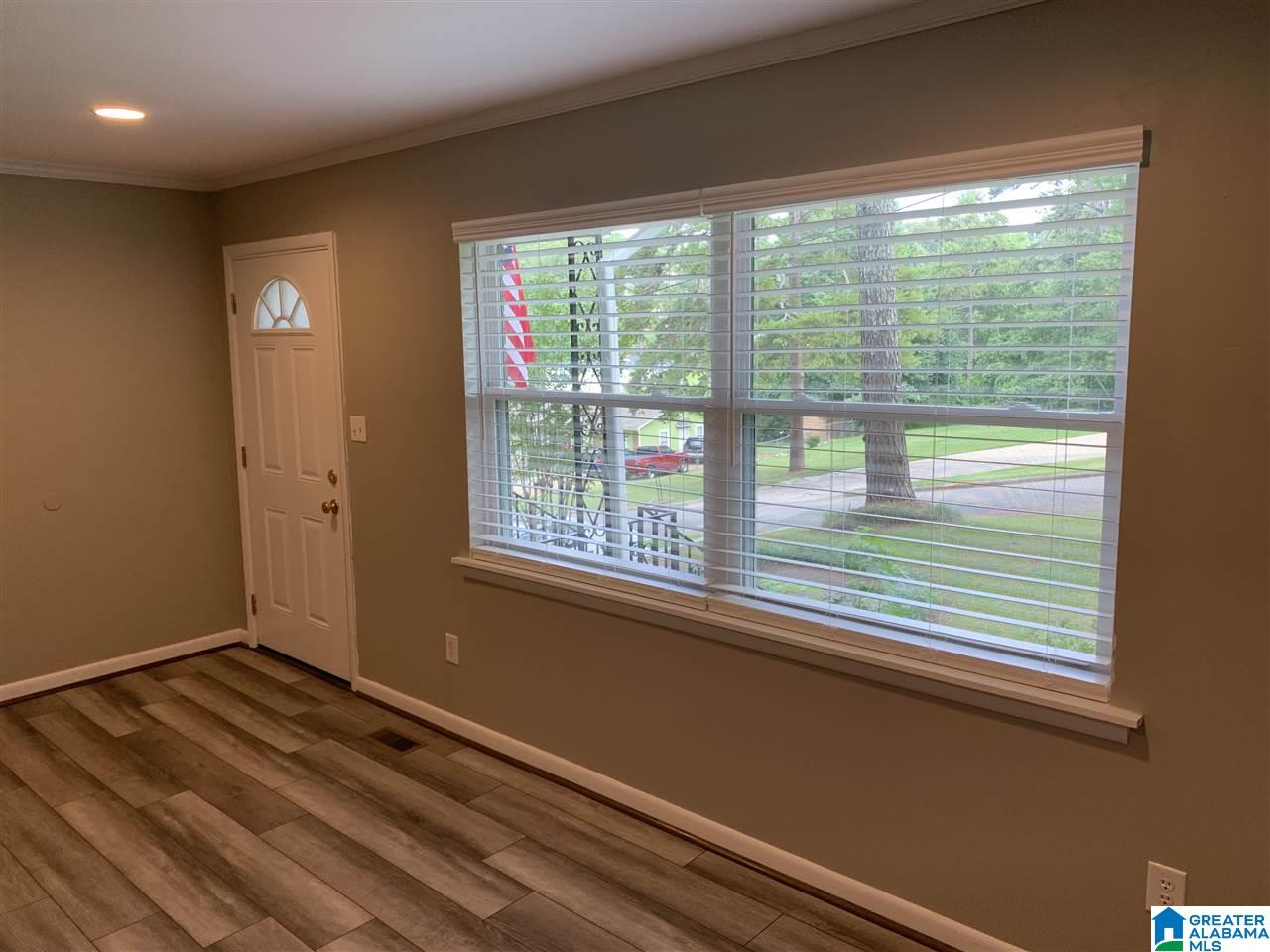 809 Windover Place Birmingham, AL 35215 - Photo 5 of 31