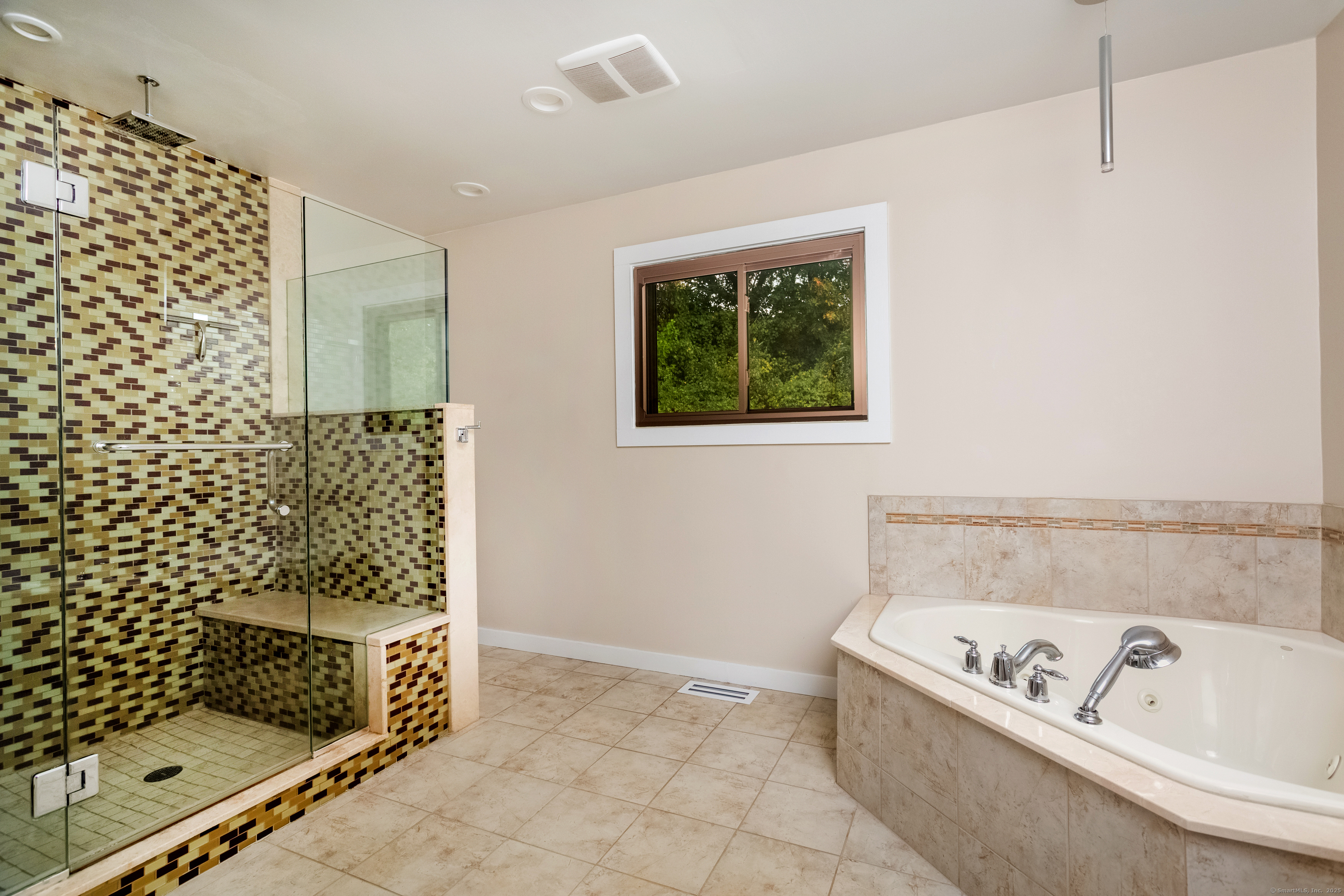 4 Pond View Drive, Unit 4 Brookfield, CT 06804 - Photo 25 of 38 a bathroom with a bathtub and a shower