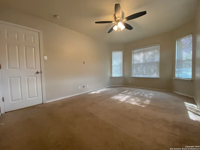 $1,500 | 10614 Shaenmeadow, San Antonio, TX 78254