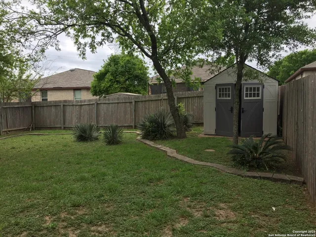 $1,500 | 10614 Shaenmeadow, San Antonio, TX 78254