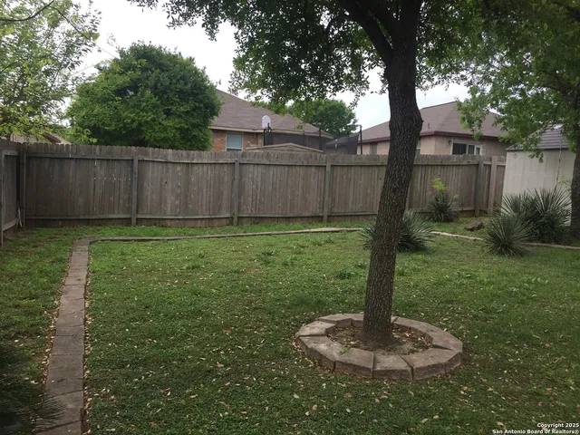 $1,500 | 10614 Shaenmeadow, San Antonio, TX 78254