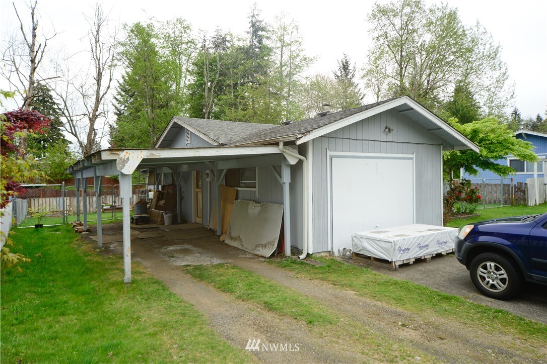 824 Dundee Road Northwest Olympia, WA 98502 - Photo 2 of 15 Gallery Image 2