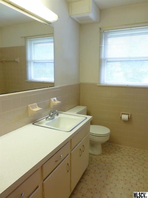 2935 Spencer Road Conover, NC 28613 - Photo 6 of 25 Gallery Image 6