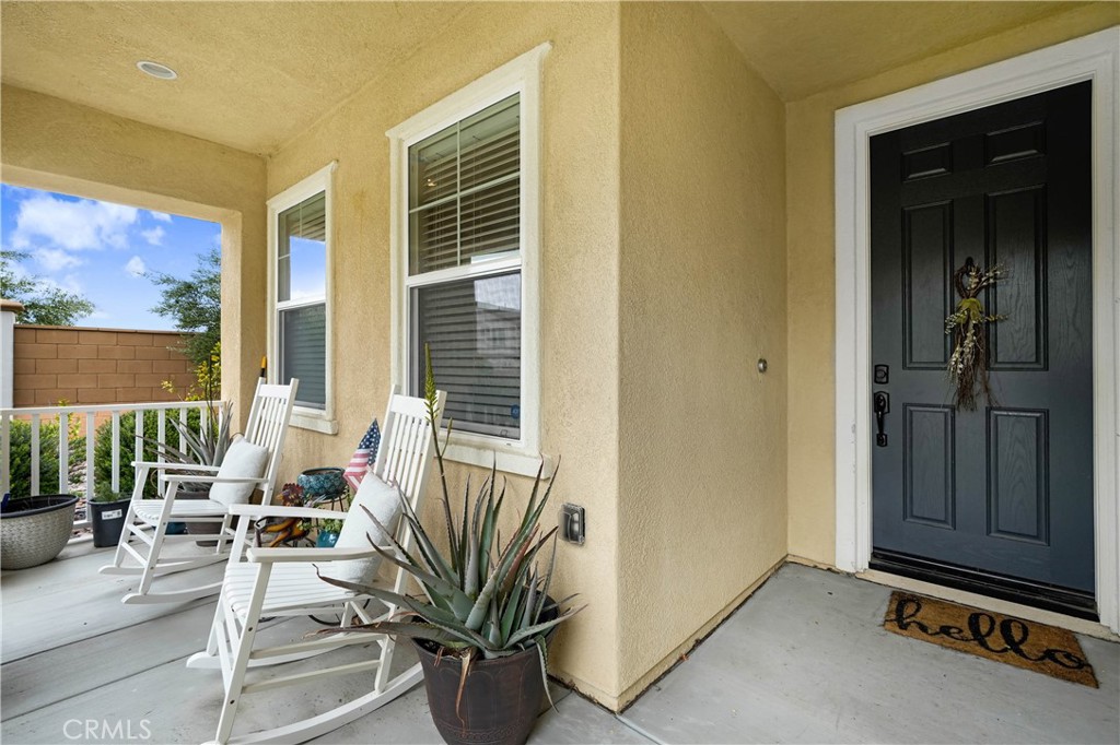 44260 Nighthawk Pass Temecula, CA 92592 - Photo 46 of 55 a living room with furniture