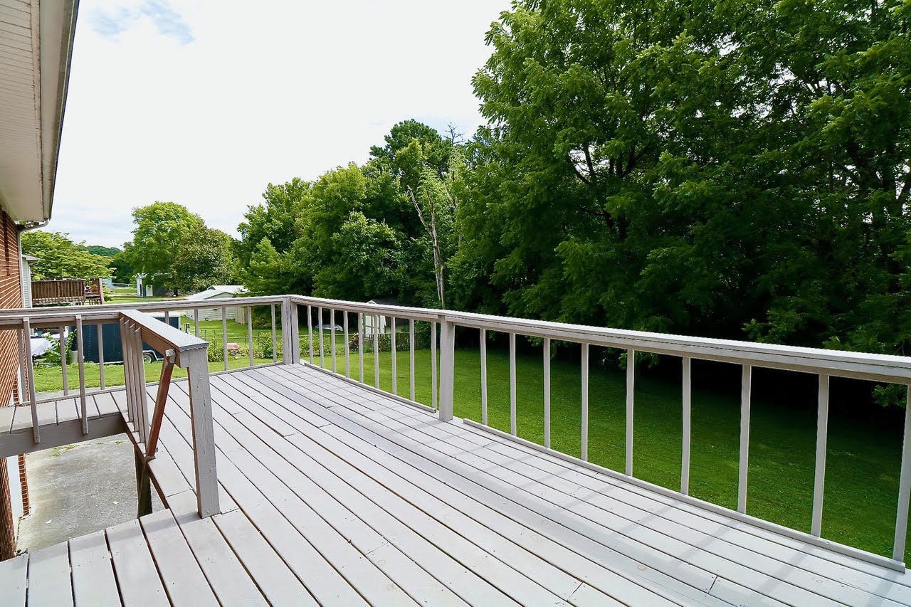 2150 Highland Road Maryville, TN 37801 - Photo 5 of 28 Gallery Image 5
