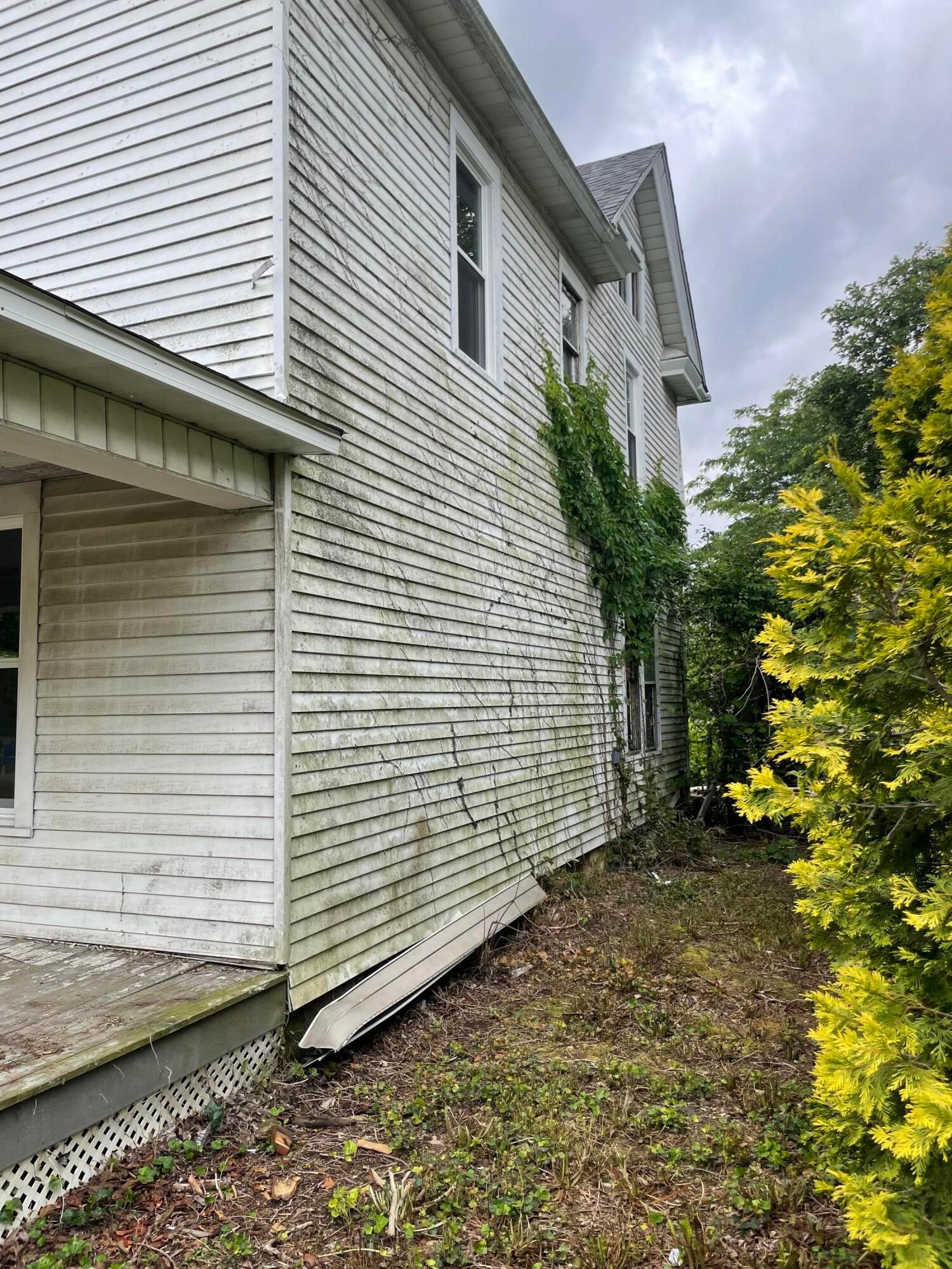 7945 High Street Orient, OH 43146 - Photo 2 of 19 IMG_1307
