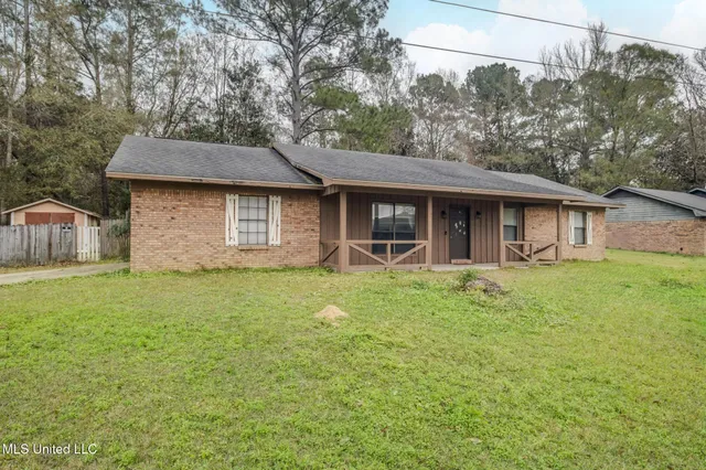$155,000 | 10428 Riverbend Circle, Moss Point, MS 39562