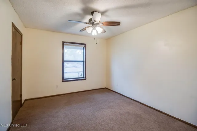 $155,000 | 10428 Riverbend Circle, Moss Point, MS 39562