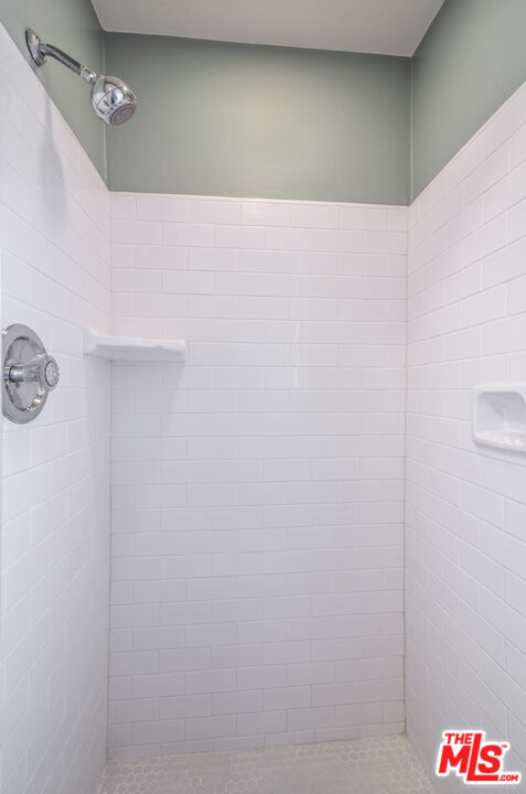 11144 Valley Spring Place Studio City, CA 91602 - Photo 25 of 36 a workspace