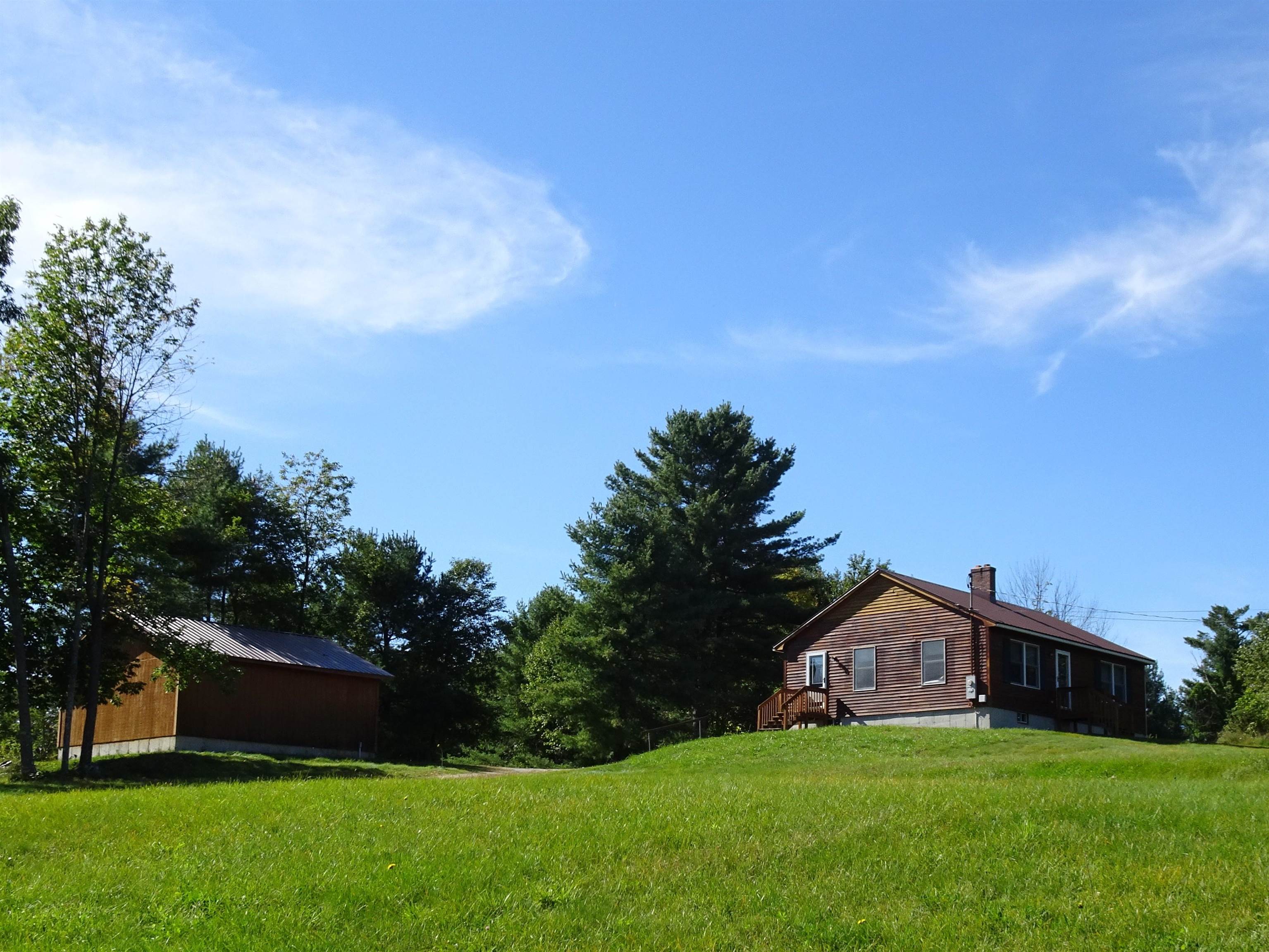 65 Jamestown Road Belmont, NH 03220 - Photo 2 of 17