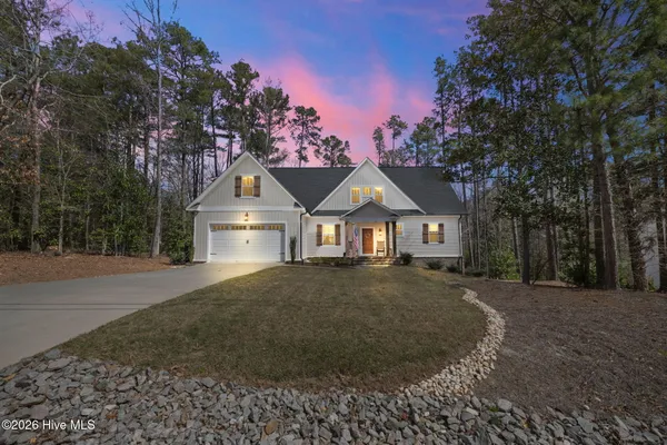 $765,000 | 182 Lakeview Drive, Whispering Pines, NC 28327