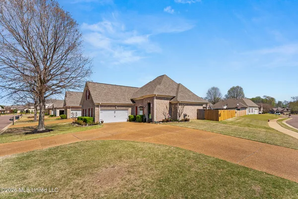 $359,000 | 1520 Notting Hill Cove West, Hernando, MS 38632