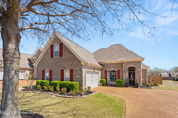 $359,000 | 1520 Notting Hill Cove West, Hernando, MS 38632