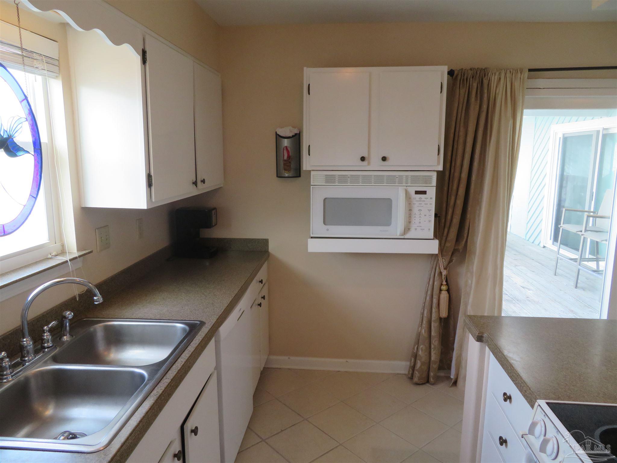 1100 Fort Pickens Road, Unit B14 Pensacola Beach, FL 32561 - Photo 12 of 39