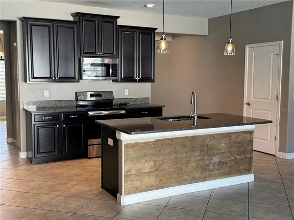 $3,200 | 19095 Andrea Lynn Lane, Land O Lakes, FL 34638