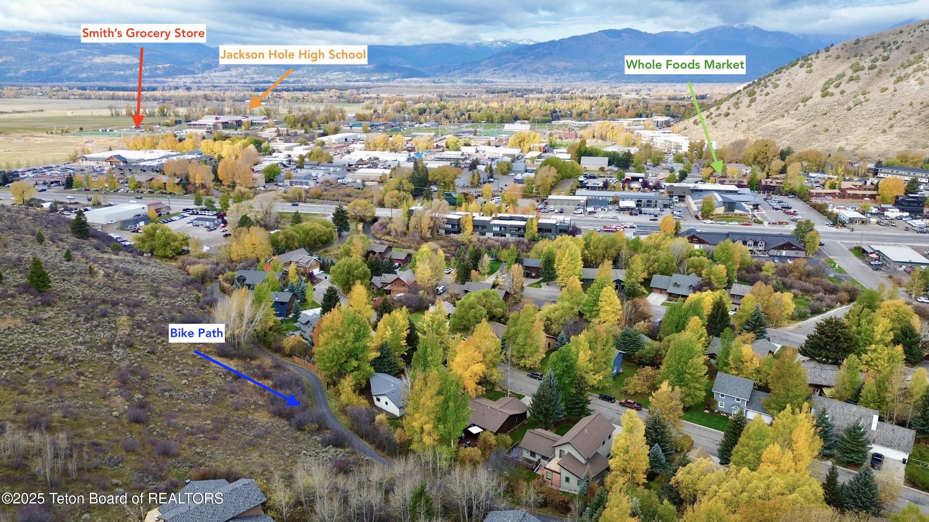 2022 Hidden Ranch Loop Jackson, WY 83001 - Photo 23 of 30 West Aerial w/ POI