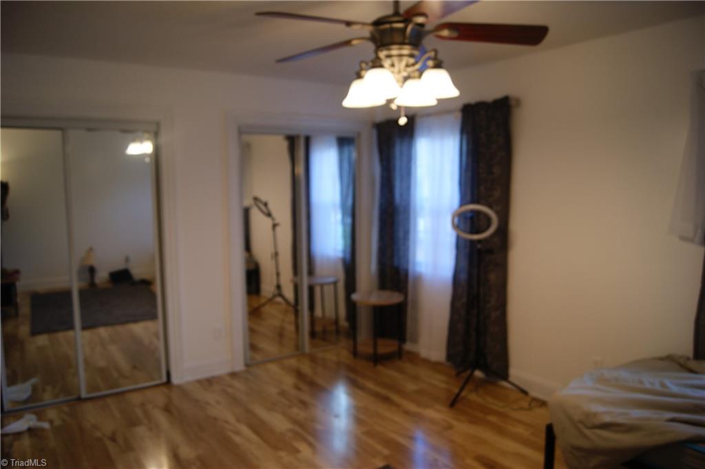 5703 Bramblegate Road Greensboro, NC 27409 - Photo 6 of 22