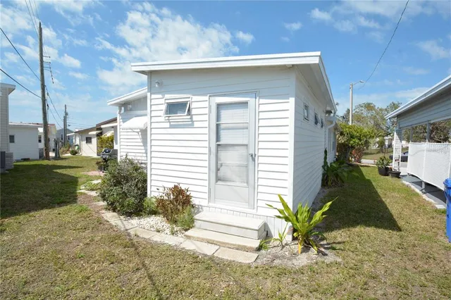 $235,000 | 785 North Green Circle, Venice, FL 34285